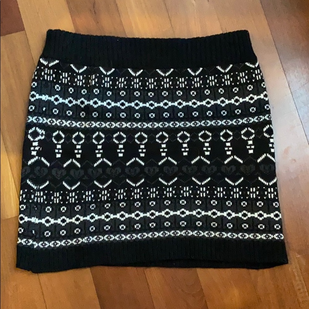 It’s Our Time Kids Large Sweater Skirt